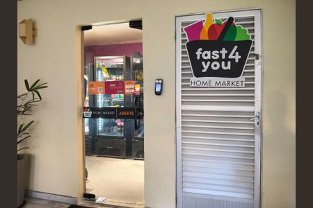 Apartamento à venda com 96m², 3 quartos e 1 vaga Apartamento à venda com 96m², 3 quartos e 1 vagaMercadinho