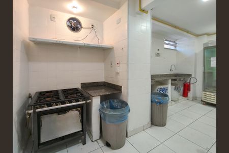 Apartamento à venda com 96m², 3 quartos e 1 vaga Apartamento à venda com 96m², 3 quartos e 1 vagaÁrea comum - Salão de festas