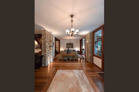 Casa à venda com 4 quartos, 705m² em Alphaville, Santana de Parnaíba