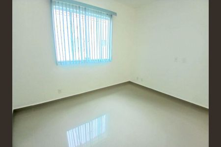 Casa à venda com 3 quartos, 200m² em Vargem Pequena, Rio de Janeiro