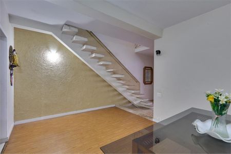 Casa à venda com 189m², 5 quartos e 2 vagas