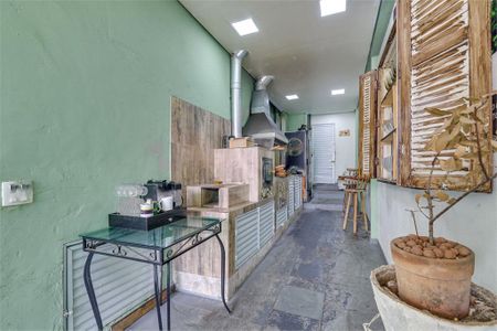 Casa à venda com 189m², 5 quartos e 2 vagas