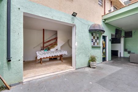 Casa à venda com 189m², 5 quartos e 2 vagas