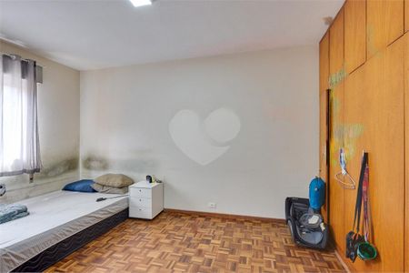 Casa à venda com 189m², 5 quartos e 2 vagas