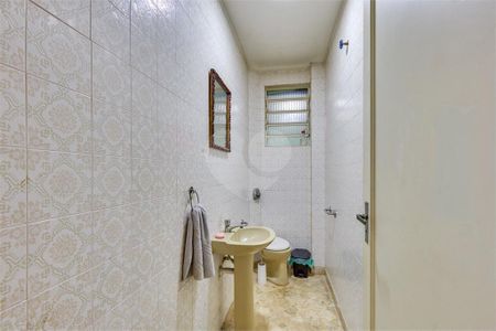 Casa à venda com 189m², 5 quartos e 2 vagas