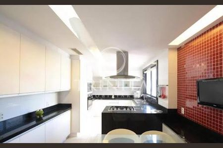 Apartamento à venda com 420m², 4 quartos e 3 vagas