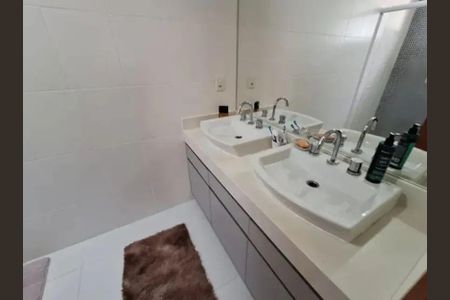 Casa à venda com 5 quartos, 280m² em Recreio dos Bandeirantes, Rio de Janeiro