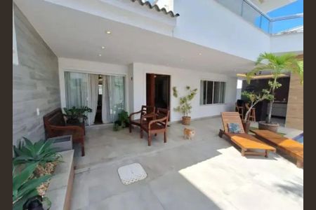 Casa à venda com 5 quartos, 280m² em Recreio dos Bandeirantes, Rio de Janeiro
