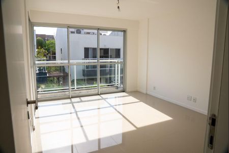 Casa à venda com 4 quartos, 214m² em Recreio dos Bandeirantes, Rio de Janeiro