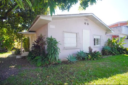 Casa à venda com 140m², 3 quartos e 2 vagasÁrea externa