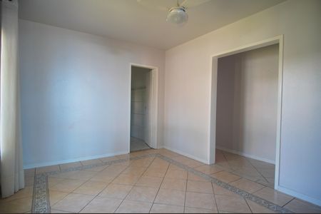 Casa à venda com 140m², 3 quartos e 2 vagasSala 1