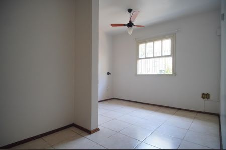 Casa à venda com 140m², 3 quartos e 2 vagasQuarto 3