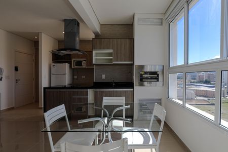 Sacada de apartamento para alugar com 1 quarto, 117m² em Vila Mogilar, Mogi das Cruzes