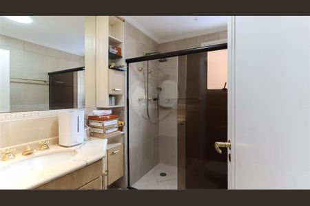 Apartamento à venda com 230m², 4 quartos e 4 vagas