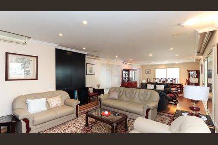 Apartamento à venda com 230m², 4 quartos e 4 vagas