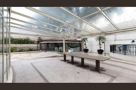 Apartamento à venda com 230m², 4 quartos e 4 vagas