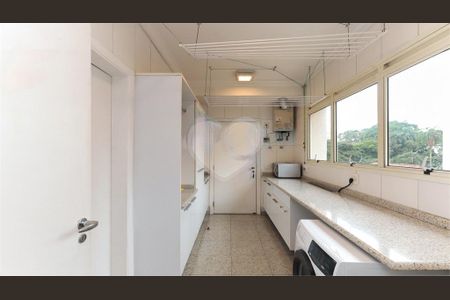 Apartamento à venda com 230m², 4 quartos e 4 vagas