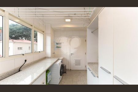 Apartamento à venda com 230m², 4 quartos e 4 vagas