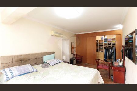 Apartamento à venda com 230m², 4 quartos e 4 vagas