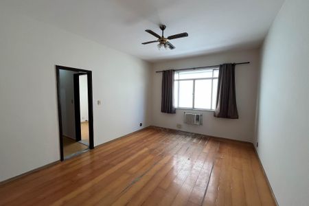 Apartamento à venda com 78m², 2 quartos e 1 vaga Apartamento à venda com 78m², 2 quartos e 1 vagaSala