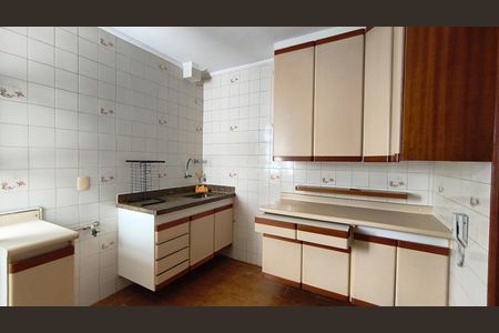 Apartamento à venda com 67m², 2 quartos e 1 vagaCozinha