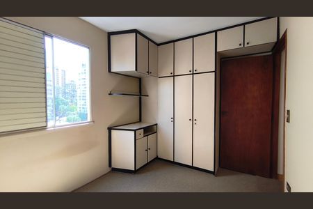 Apartamento à venda com 67m², 2 quartos e 1 vagaQuarto 2