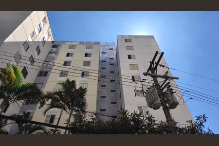 Apartamento à venda com 67m², 2 quartos e 1 vagaFachada