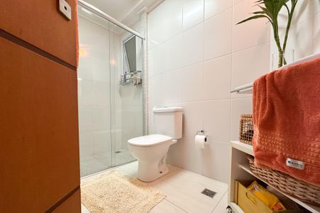 Apartamento à venda com 122m², 3 quartos e 2 vagasBanheiro da Suíte