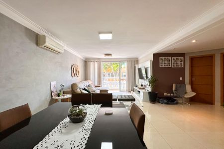 Apartamento à venda com 122m², 3 quartos e 2 vagasSala