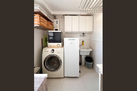 Apartamento à venda com 122m², 3 quartos e 2 vagasÁrea de Serviço