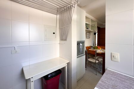 Apartamento à venda com 122m², 3 quartos e 2 vagasÁrea de Serviço