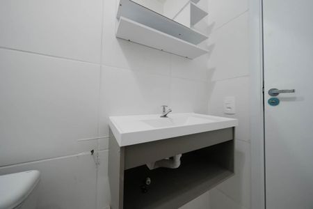 Apartamento à venda com 33m², 2 quartos e sem vagaBanheiro