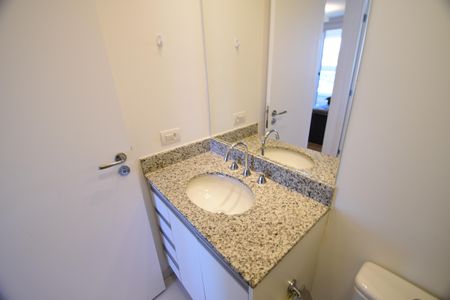 Apartamento para alugar com 62m², 2 quartos e 1 vagaBanheiro Social