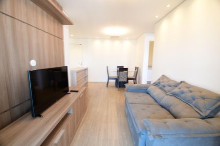 Sala de apartamento para alugar com 2 quartos, 62m² em Vila Itapura, Campinas