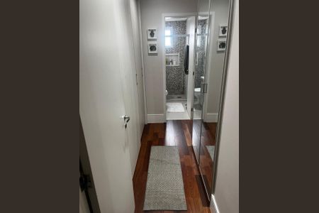 Apartamento à venda com 106m², 3 quartos e 2 vagas Apartamento à venda com 106m², 3 quartos e 2 vagasQuarto