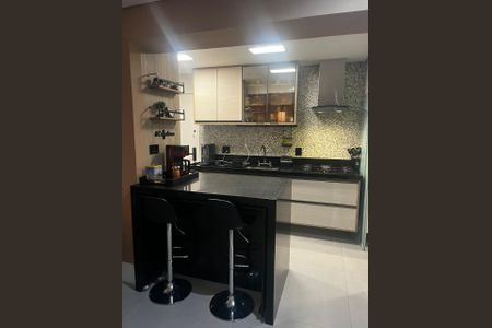 Apartamento à venda com 106m², 3 quartos e 2 vagas Apartamento à venda com 106m², 3 quartos e 2 vagasCozinha