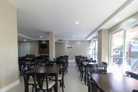 Apartamento à venda com 70m², 2 quartos e 1 vagaÁrea comum - Salão de festas
