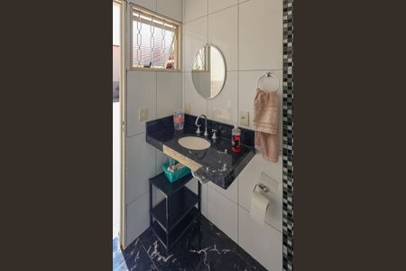 Casa para alugar com 3 quartos, 217m² em Jardim Nova Indaia, Indaiatuba