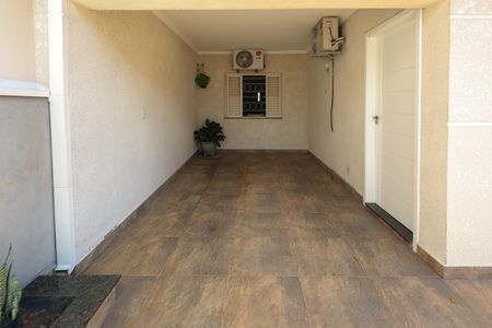 Casa para alugar com 217m², 3 quartos e 2 vagas