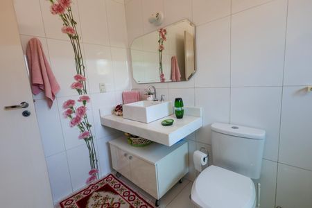 Casa para alugar com 217m², 3 quartos e 2 vagas