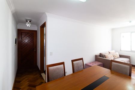 Apartamento à venda com 56m², 2 quartos e 1 vagaSala