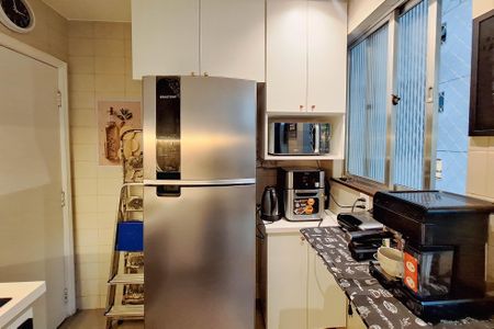 Apartamento à venda com 78m², 2 quartos e sem vaga Apartamento à venda com 78m², 2 quartos e sem vagaCozinha