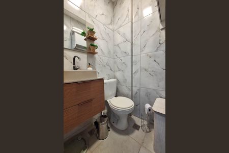 Apartamento à venda com 78m², 2 quartos e sem vaga Apartamento à venda com 78m², 2 quartos e sem vagaBanheiro de serviço