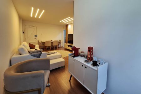 Apartamento à venda com 78m², 2 quartos e sem vaga Apartamento à venda com 78m², 2 quartos e sem vagaSala
