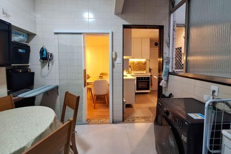 Apartamento à venda com 78m², 2 quartos e sem vaga Apartamento à venda com 78m², 2 quartos e sem vagaÁrea de Serviço