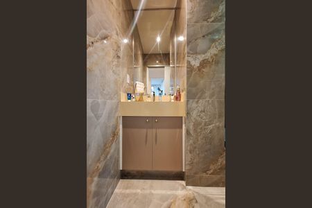 Apartamento à venda com 78m², 2 quartos e sem vaga Apartamento à venda com 78m², 2 quartos e sem vagaBanheiro Social