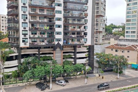 Apartamento à venda com 78m², 2 quartos e sem vaga Apartamento à venda com 78m², 2 quartos e sem vagaSala