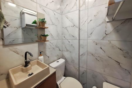 Apartamento à venda com 78m², 2 quartos e sem vaga Apartamento à venda com 78m², 2 quartos e sem vagaBanheiro de serviço