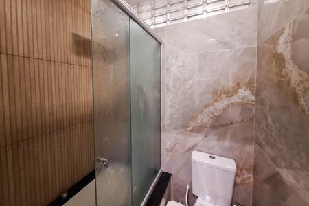 Apartamento à venda com 78m², 2 quartos e sem vaga Apartamento à venda com 78m², 2 quartos e sem vagaBanheiro Social