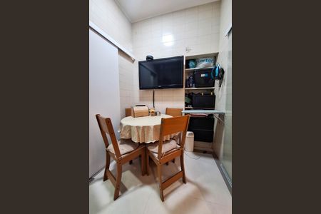 Apartamento à venda com 78m², 2 quartos e sem vaga Apartamento à venda com 78m², 2 quartos e sem vagaÁrea de Serviço